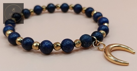 bransoletka-z-kamieni-naturalnych-lapis-lazuli-i-hematyt-zawieszka-róg-obfitości-handmade-bokiem