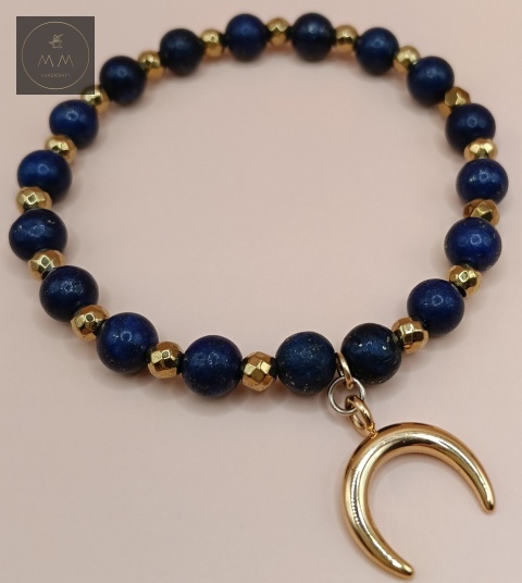 bransoletka-z-kamieni-naturalnych-lapis-lazuli-i-hematyt-zawieszka-róg-obfitości-handmade-rzut-z-góry