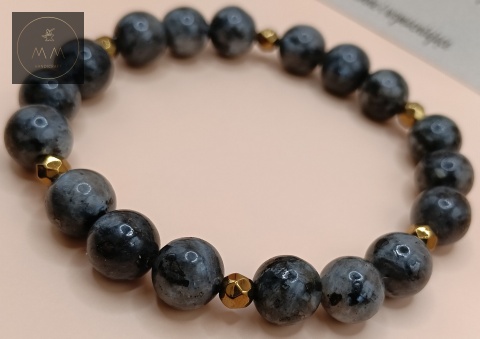 Ekskluzywny zestaw biżuterii handmade – kolczyki i bransoletka z labradorytu i złotego hematytu
