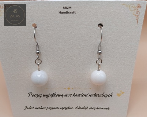 kolczyki-z-kamieni-naturalnych-jadeit-mashan-handmade-zbliżenie-na-kamienie