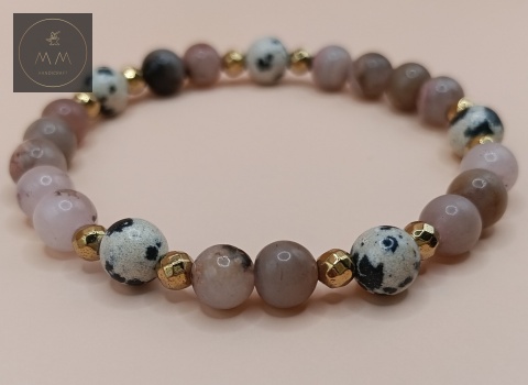 bransoletka-z-kamieni-naturalnych-rodonit-jaspis-dalmatyński-i-hematyt-handmade-zbliżenie