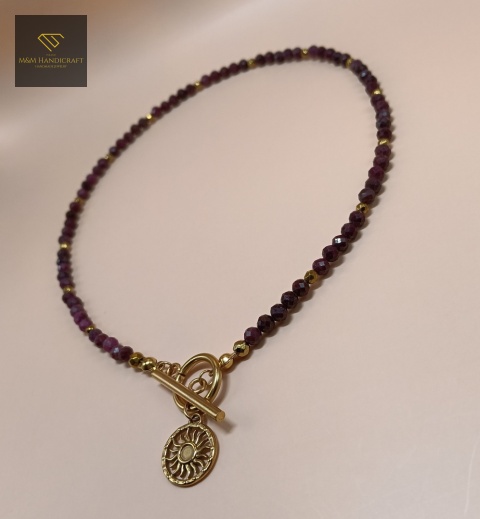 choker-z-kamieni-naturalnych-rubin-klasa-a-i-hematyt-handmade-bok-prawy