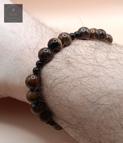 męska-bransoletka-z-tygysiego-oka-i-onyksu-handmade-na-nadgarstku