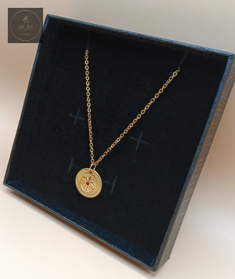 naszyjnik-róża-wiatrów-stal-chirurgiczna-handmade-bok-prawy