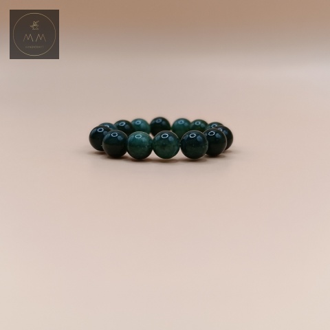 elastyczny-pierścionek-z-kamieni-naturalnych-agat-mszysty-handmade-zbliżenie-na-kamienie