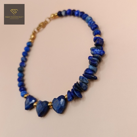 bransoletka-błękitna-laguna-z-kamieni-naturalnych-lapis-lazuli-handmade-zbliżenie