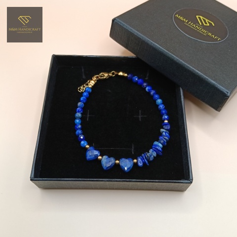 bransoletka-błękitna-laguna-z-kamieni-naturalnych-lapis-lazuli-handmade-w-ozdobnym-pudełku