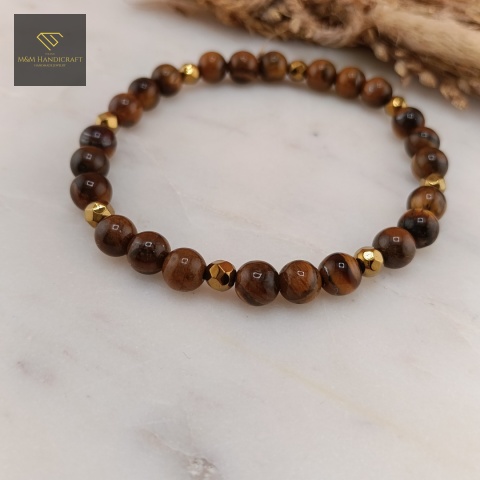 bransoletka-z-kamieni-naturalnych-tygrysie-oko-i-hematyt-handmade-zbliżenie