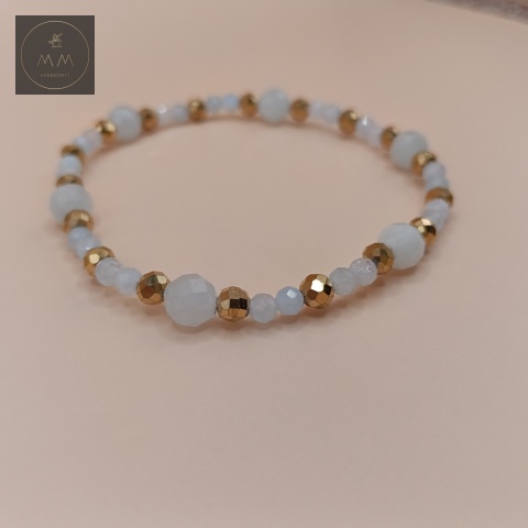 bransoletka-z-kamieni-naturalnych-akwamaryn-fasetowany-i-hematyt-handmade-zbliżenie