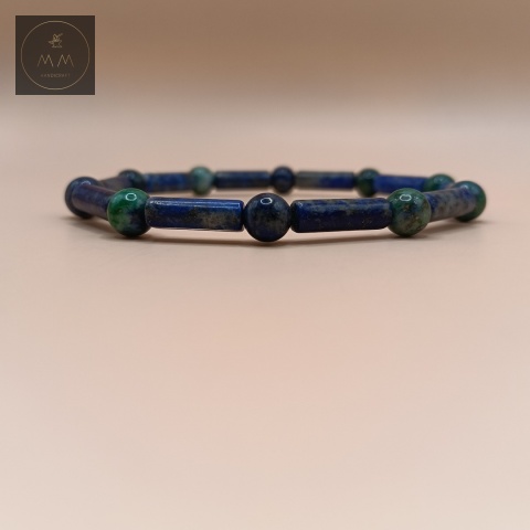 bransoletka-z-kamieni-naturalnych-lapis-lazuli-i-azuryt-handmade-zbliżenie-na-kamienie