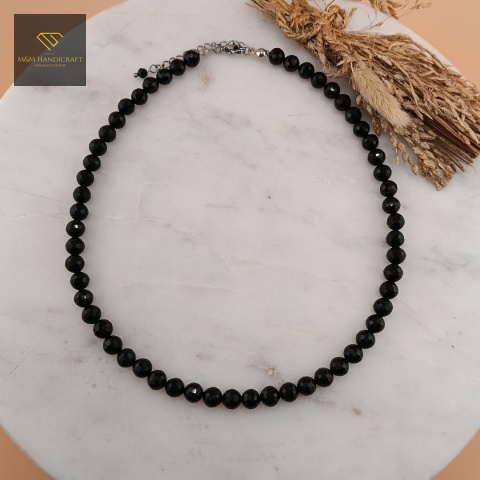 choker-z-kamieni-naturalnych-czarny-turmalin-disco-handmade-rzut-z-góry