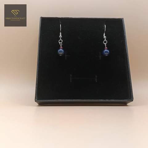 kolczyki-z-kamieni-naturalnych-granat-i-lapis-lazuli-bigle-stal-chirurgiczna-handmade-w-ozdobnym-pudełku
