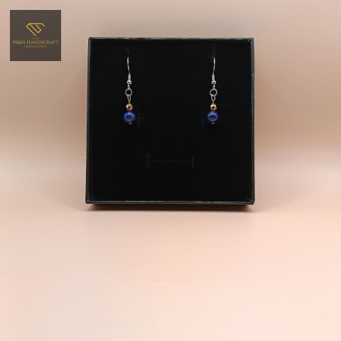 kolczyki-z-kamieni-naturalnych-hematyt-fasetowany-i-lapis-lazuli-handmade-w-ozdobnym-pudełku