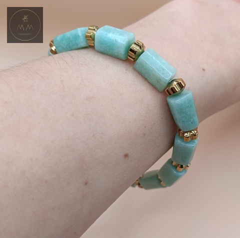 bransoletka-z-kamieni-naturalnych-amazonit-walec-i-hematyt-handmade-na-nadgarstku