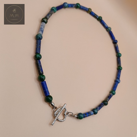 naszyjnik-z-kamieni-naturalnych-lapis-lazuli-i-azuryt-handmade-zbliżenie