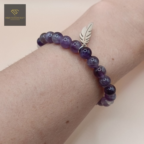 bransoletka-z-kamieni-naturalnych-ametyst-i-kryształ-górski-handmade-na-nadgarstku