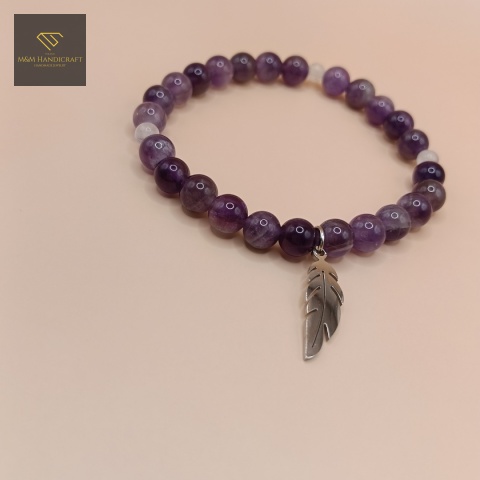 bransoletka-z-kamieni-naturalnych-ametyst-i-kryształ-górski-handmade-zbliżenie