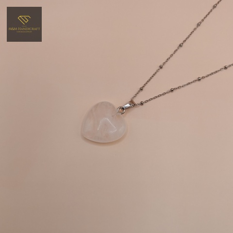 naszyjnik-kryształ-górski-stal-chirurgiczna-handmade-rzut-z-góry
