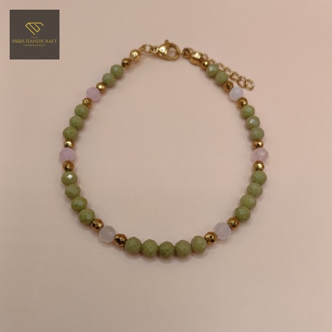 bransoletka-z-kamieni-naturalnych-jaspis-matcha-hematyt-i-kwarc-różowy-handmade-zbliżenie