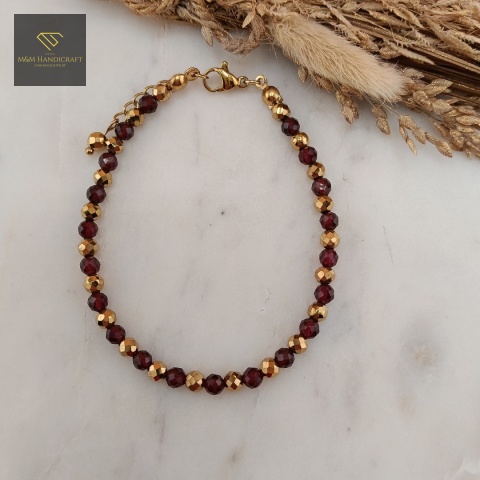 bransoletka-z-kamieni-naturalnych-granat-i-hematyt-handmade-rzut-z-góry