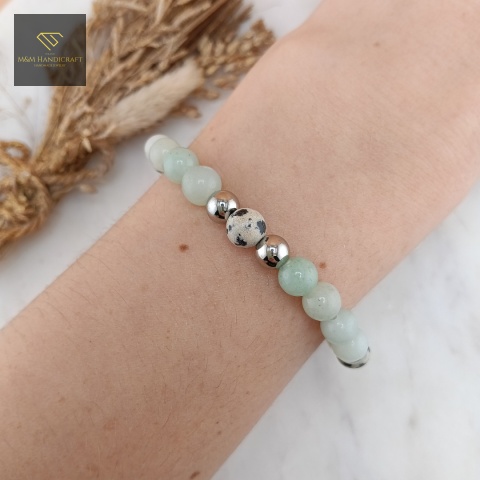 bransoletka-z-kamieni-naturalnych-amazonit-i-jaspis-dalmatyński-handmade-na-nadgarstku