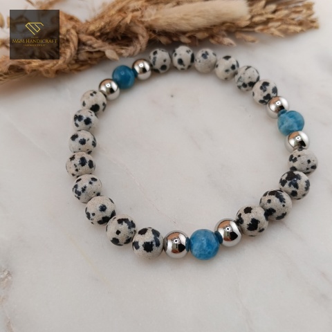 bransoletka-z-kamieni-naturalnych-jaspis-dalmatyński-i-apatyt-handmade-zbliżenie