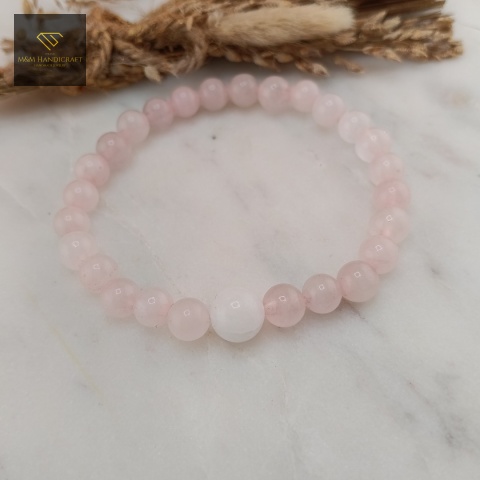 bransoletka-z-kamieni-naturalnych-kwarc-różowy-i-jadeit-mashan-handmade-zbliżenie