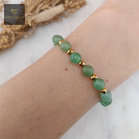 bransoletka-z-kamieni-naturalnych-awenturyn-zielony-i-hematyt-handmade-na-nadgarstku