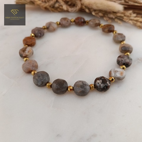 bransoletka-z-kamieni-naturalnych-jadeit-brązowy-i-hematyt-handmade-zbliżenie-na-kamienie